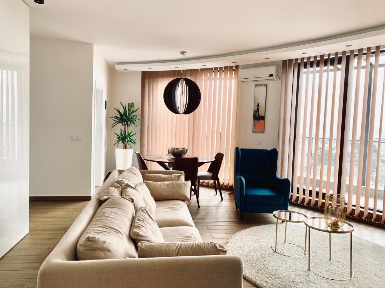דירות Exclusive Penthouse In Central בלגרד מראה חיצוני תמונה
